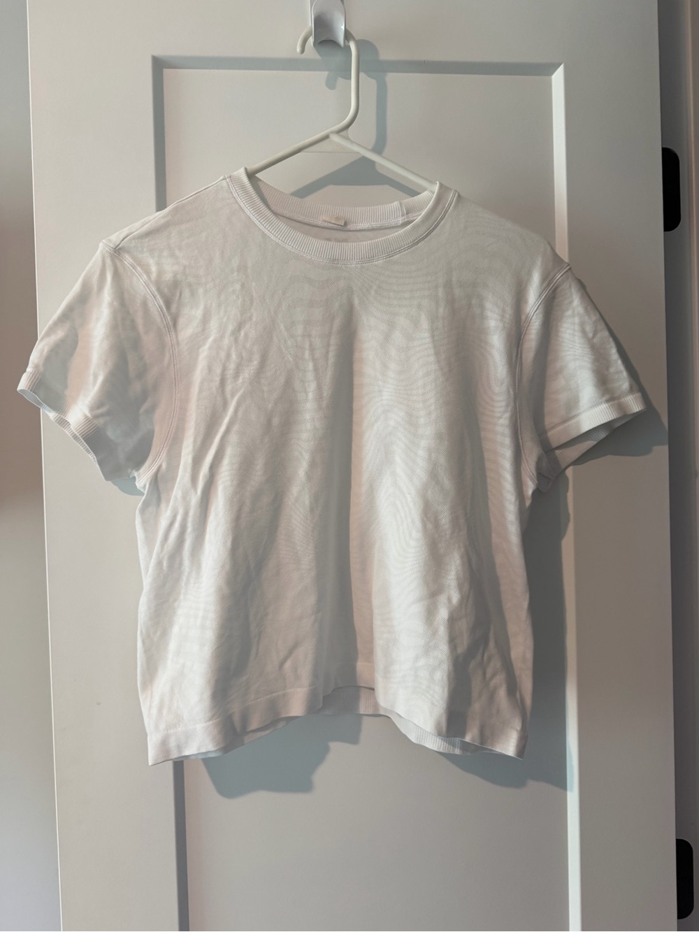 Athletic White Cropped Tee